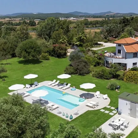 Vakantiehuis Terrace In Fioretta Your Countryside Escape With Shared Pool Near Alghero Olmedo