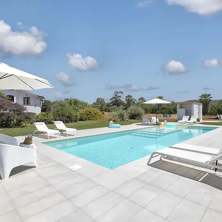 Terrace In Fioretta Your Countryside Escape With Shared Pool Near Alghero