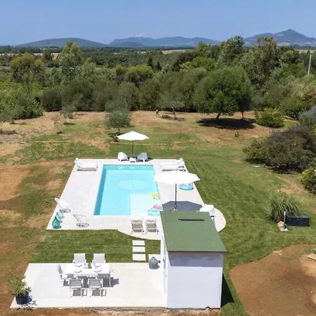 Vakantiehuis Terrace In Fioretta Your Countryside Escape With Shared Pool Near Alghero *