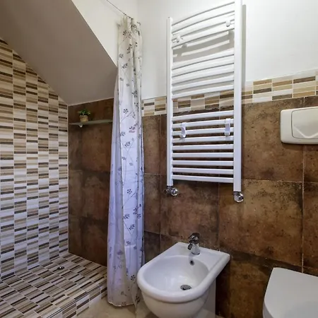 Terrace In Fioretta Your Countryside Escape With Shared Pool Near Alghero * Olmedo