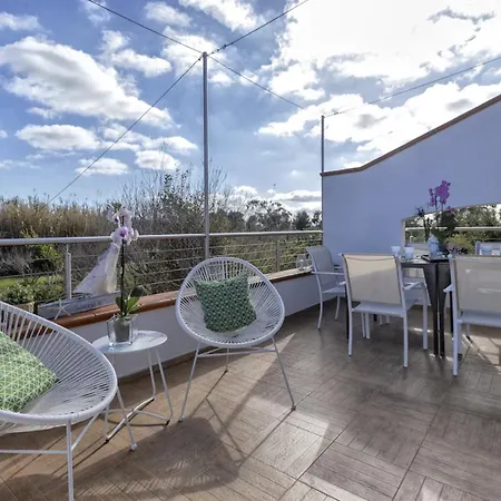 Terrace In Fioretta Your Countryside Escape With Shared Pool Near Alghero Vakantiehuis *